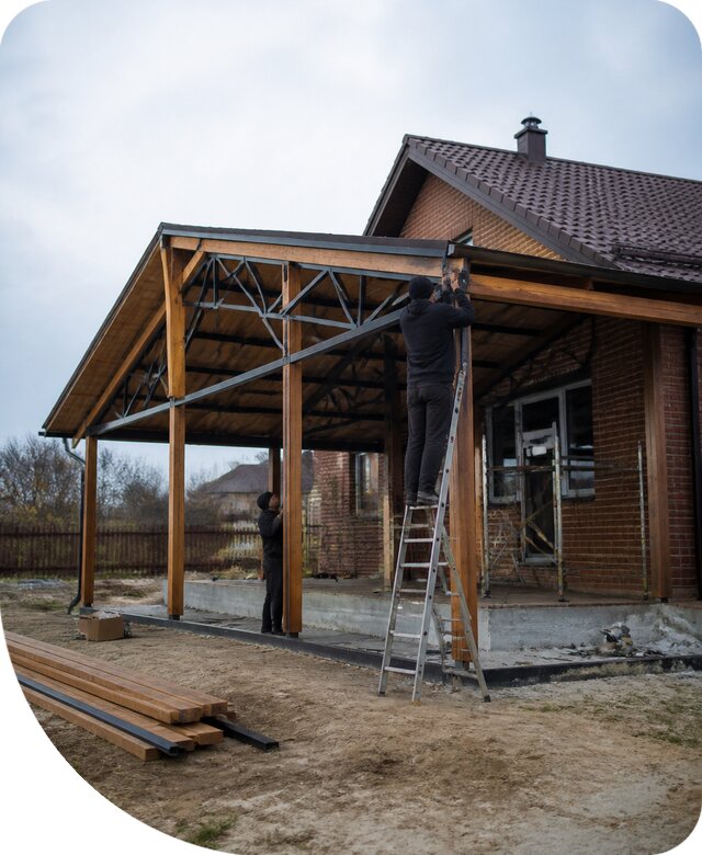 Пристройка навеса к дому и участку в Лесне под ключ